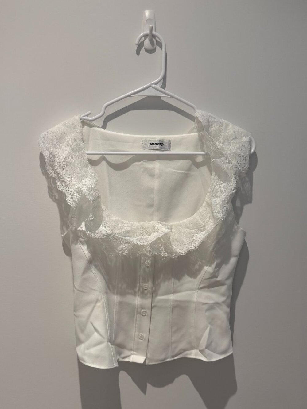 Guizio Paloma Lace Top — White